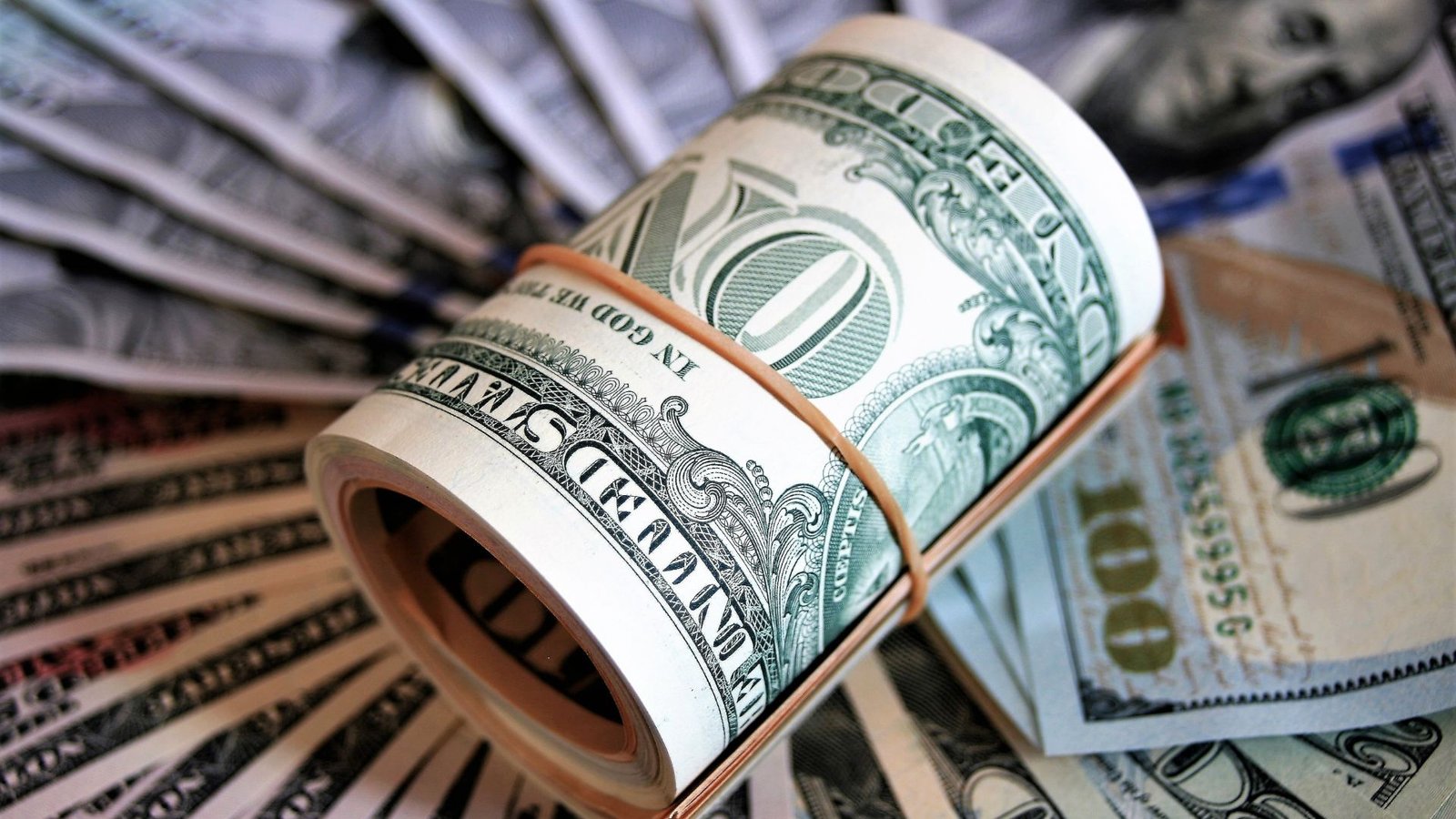 El Peso Mexicano Gana Terreno Frente al Dólar: Análisis de la Reforma Judicial