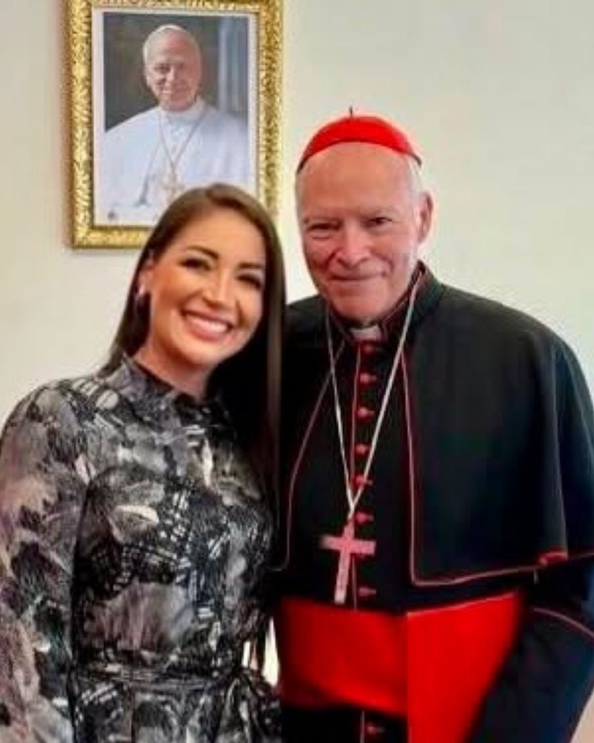 GRAN ENCUENTRO ENTRE NAYARITAS: JASMÍN BUGARÍN SE REÚNE CON EL ARZOBISPO PRIMADO DE MÉXICO, CARDENAL CARLOS AGUIAR RETES
