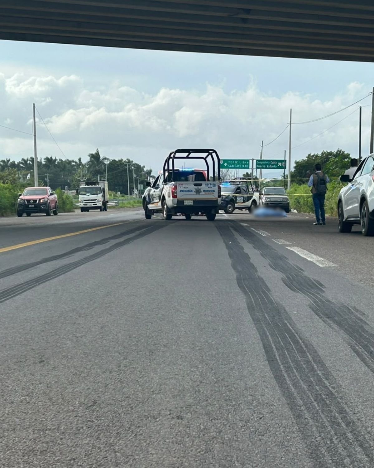 HOMBRE PIERDE LA VIDA TRAS SER ATROPELLADO EN LA CARRETERA FEDERAL 15